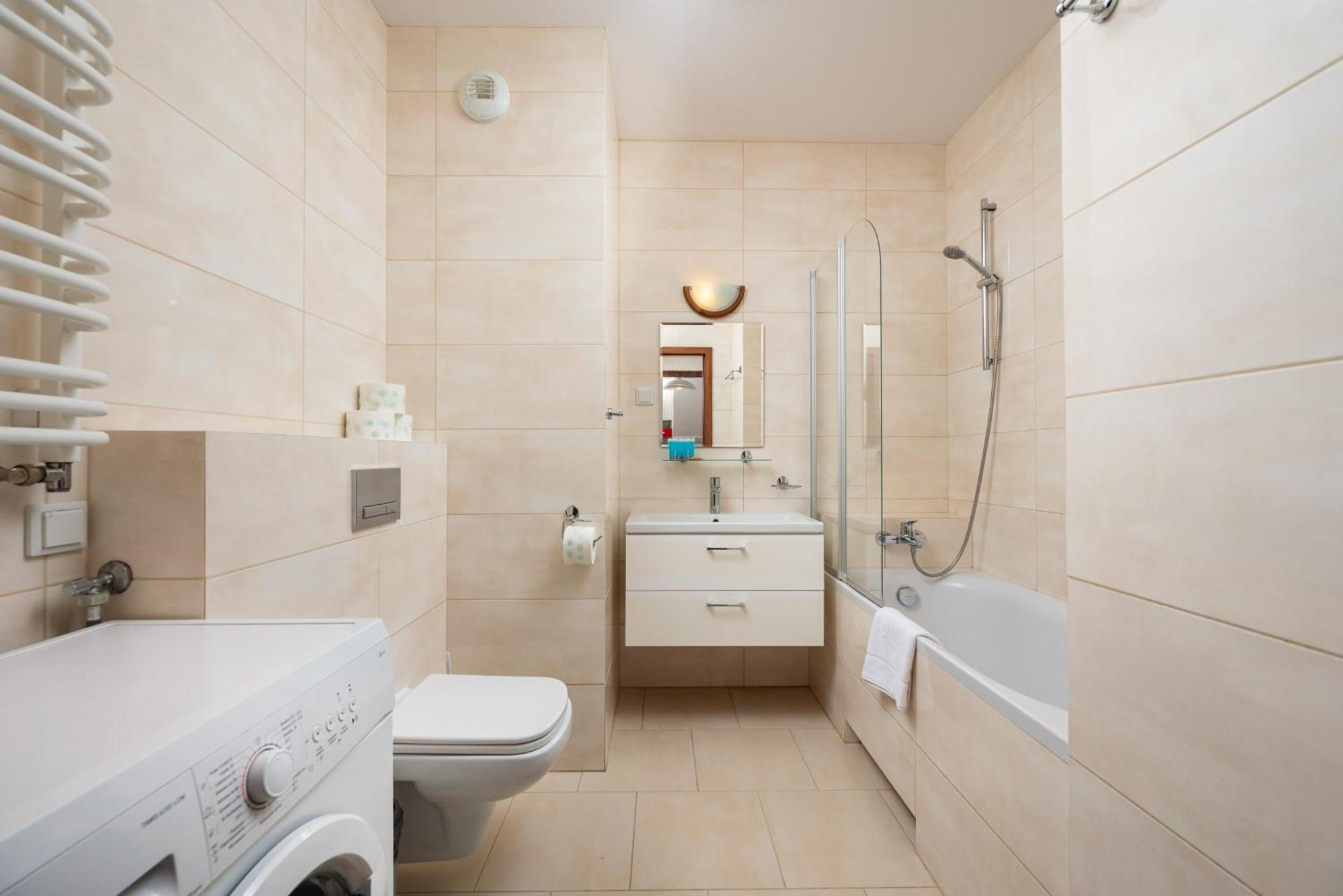 Metro Plocka Cosy Apartment 华沙 外观 照片