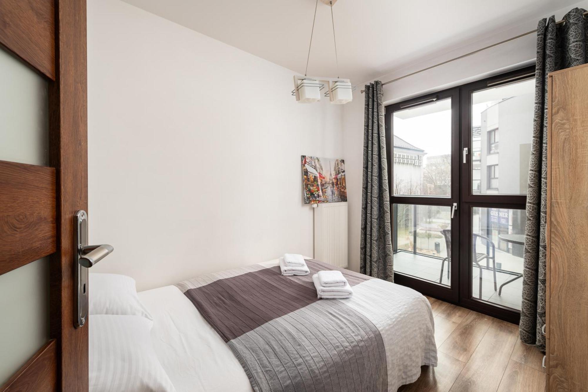 Metro Plocka Cosy Apartment 华沙 外观 照片